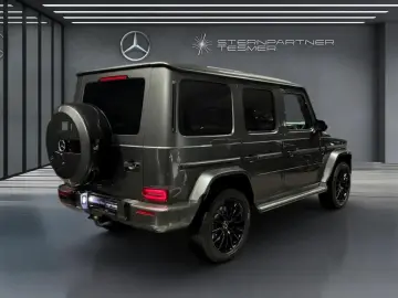 MERCEDES-BENZ G 500 AMG