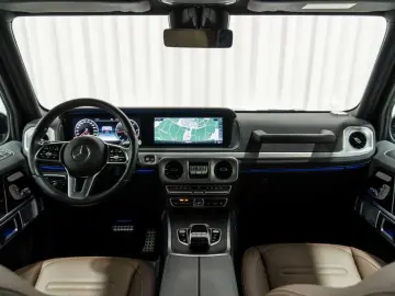 MERCEDES-BENZ G 400 d AMG Line