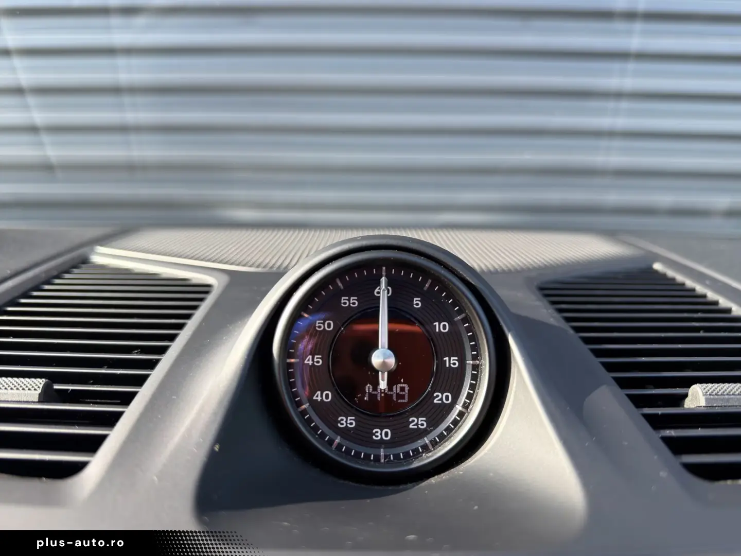 Porsche Cayenne E-Hybrid   InnoDrive   BOSE