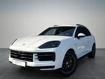 Porsche Cayenne E-Hybrid   InnoDrive   BOSE