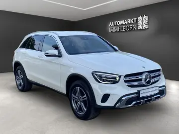 MERCEDES-BENZ GLC 300 e Virtual Kamera AHK LED Leder&hellip;