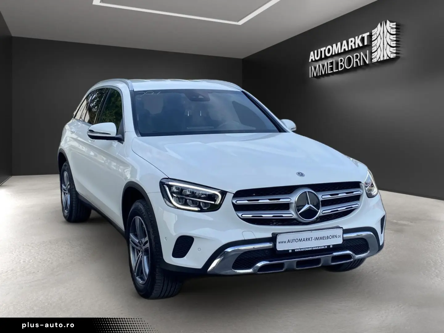 MERCEDES-BENZ GLC 300e