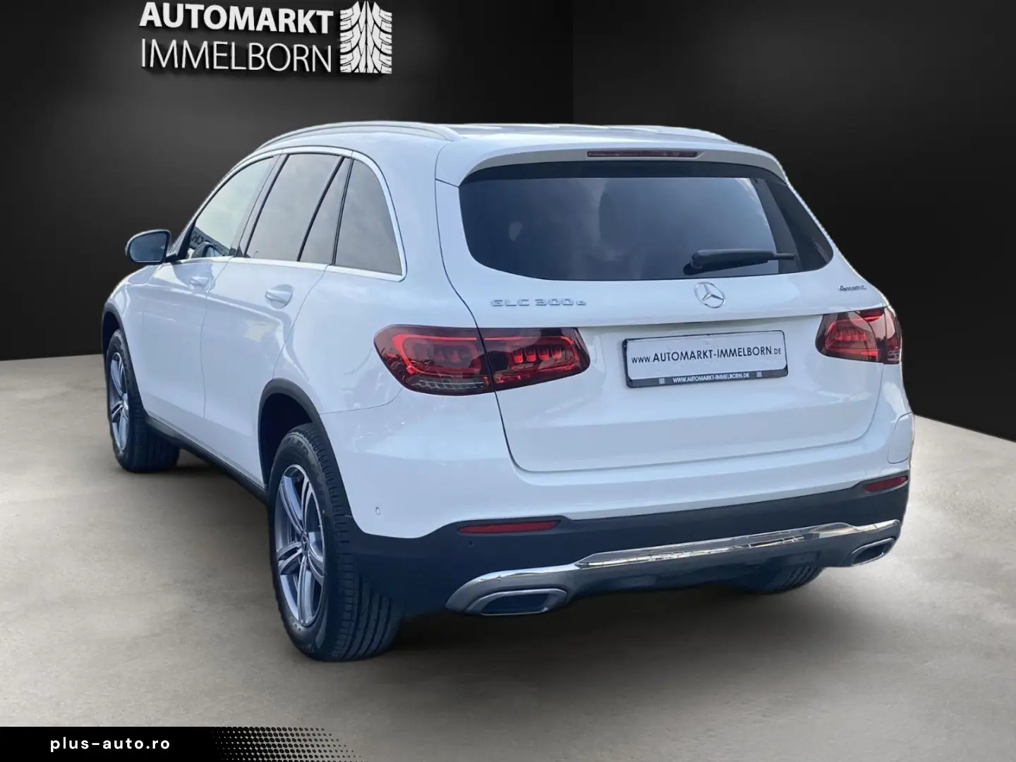 MERCEDES-BENZ GLC 300e