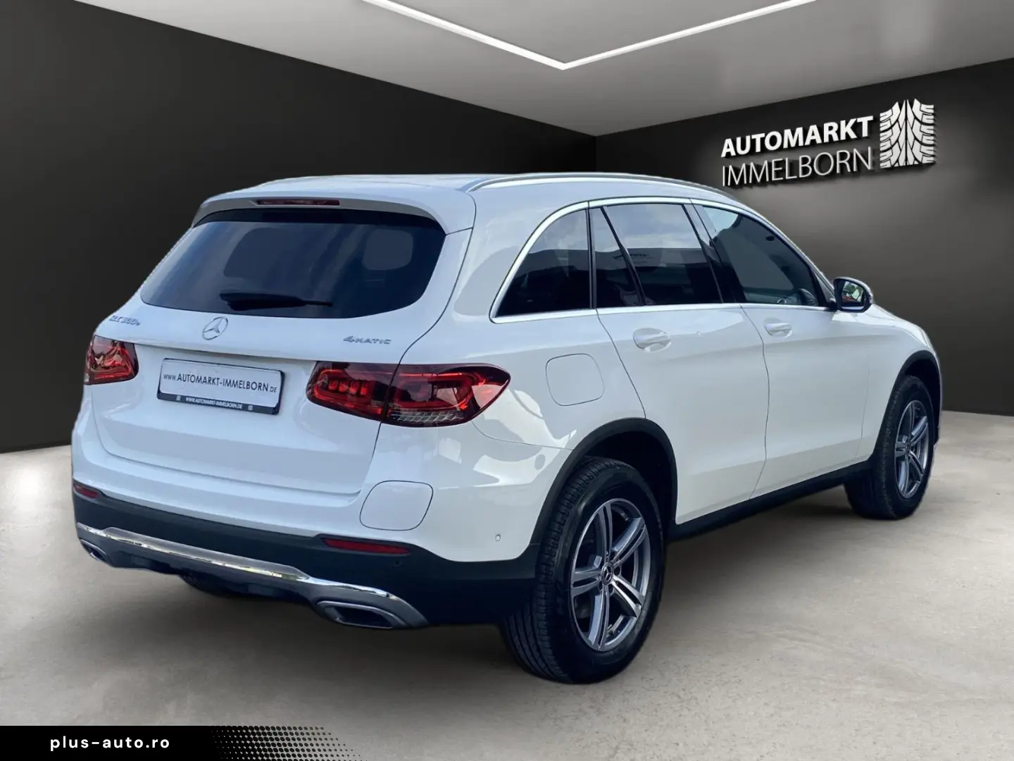 MERCEDES-BENZ GLC 300e