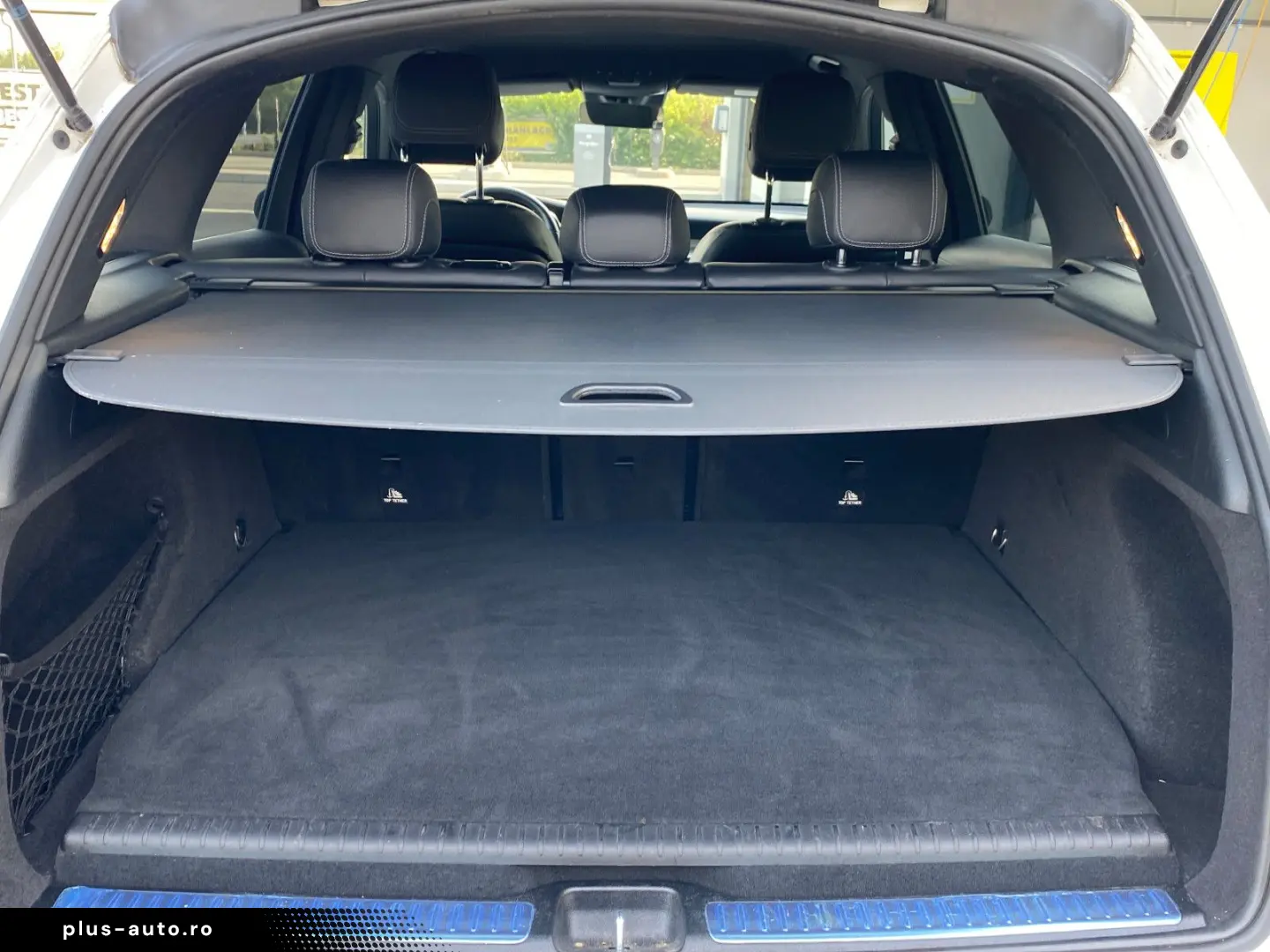 MERCEDES-BENZ GLC 300e