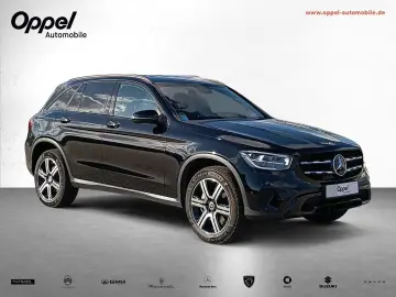 MERCEDES-BENZ GLC 300 e 4Matic