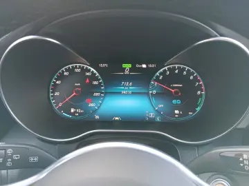 MERCEDES-BENZ GLC 300 e 4Matic