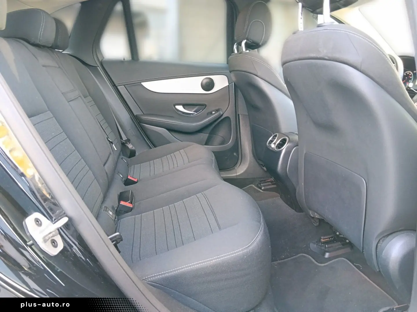 MERCEDES-BENZ GLC 300 e 4Matic