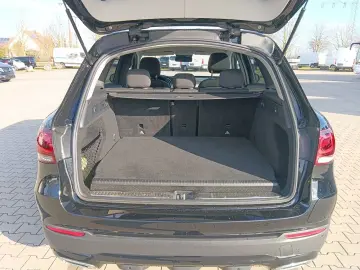 MERCEDES-BENZ GLC 300 e 4Matic