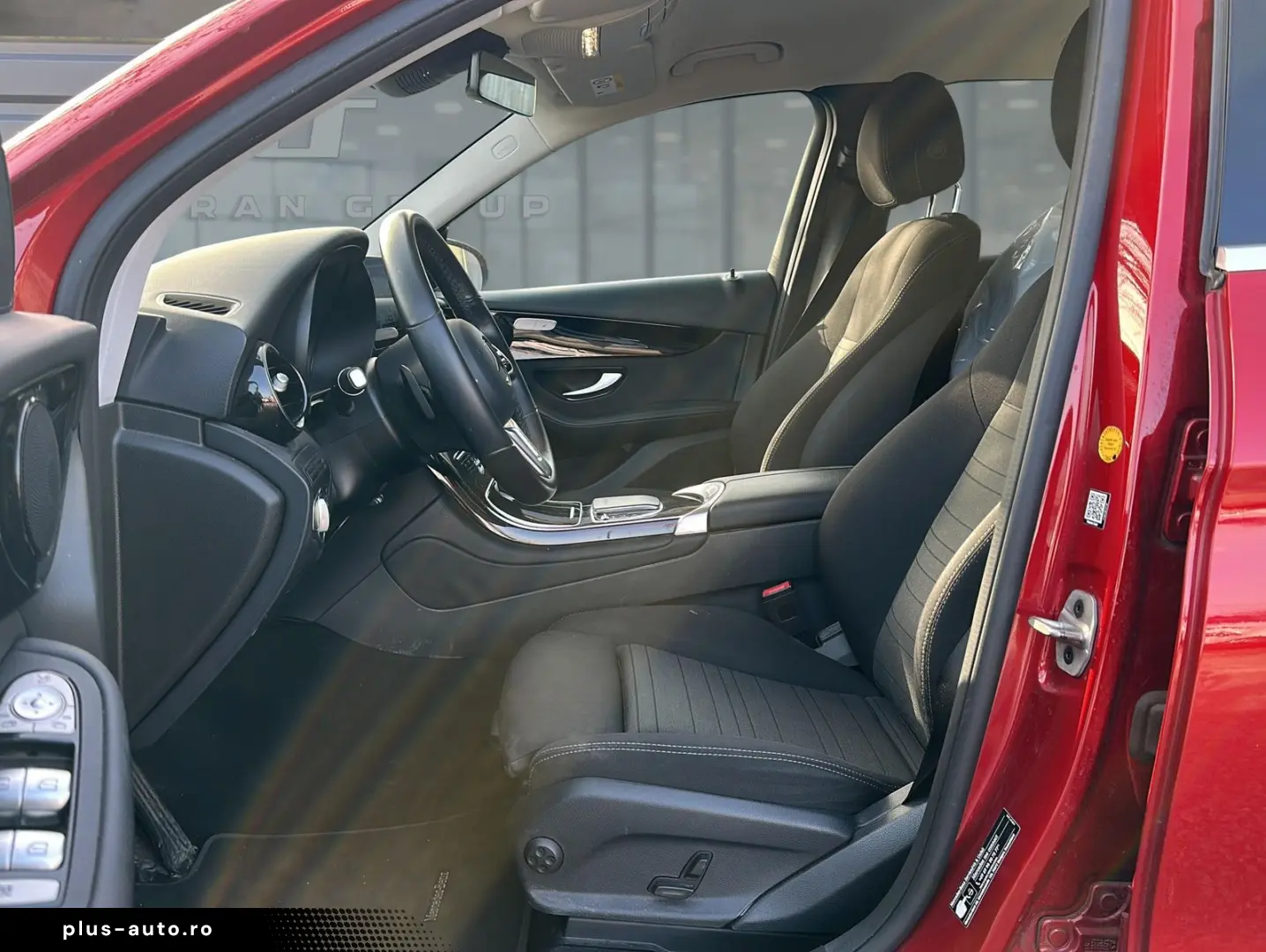 MERCEDES-BENZ GLC 300 e 4Matic