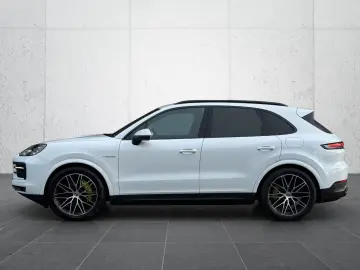 Porsche Cayenne E-Hybrid BOSE 360 Grad Kamera