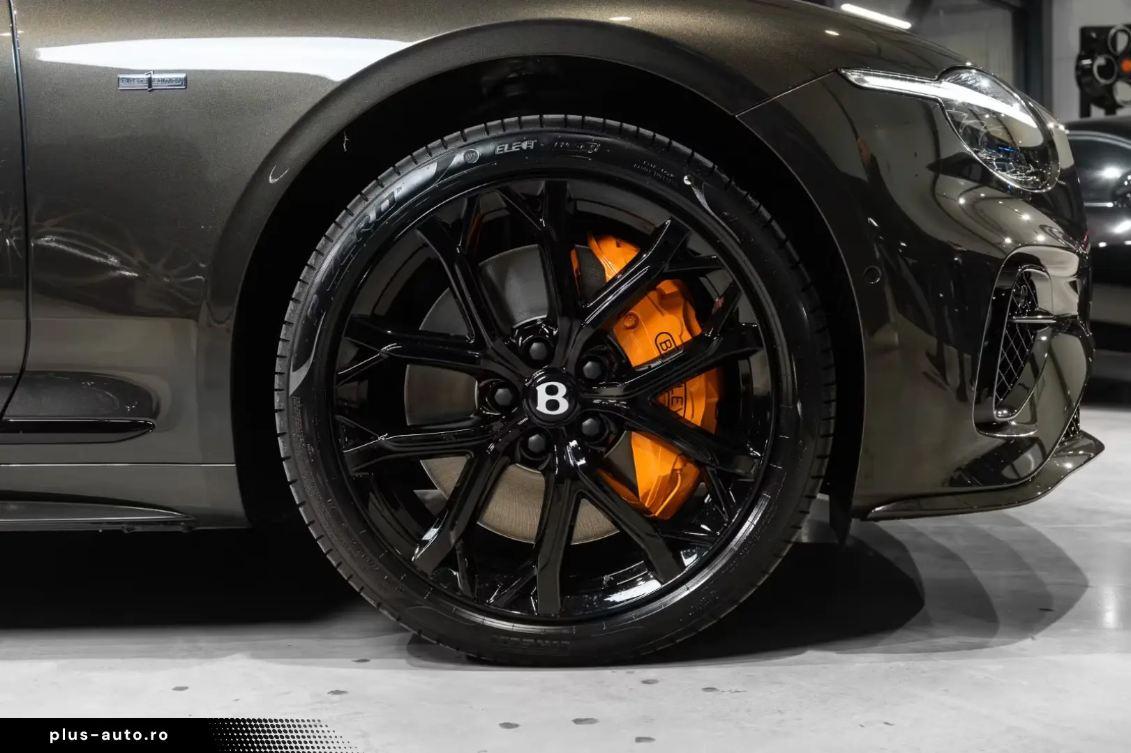 Bentley Continental GT Speed Spectre  Mulliner Matrix