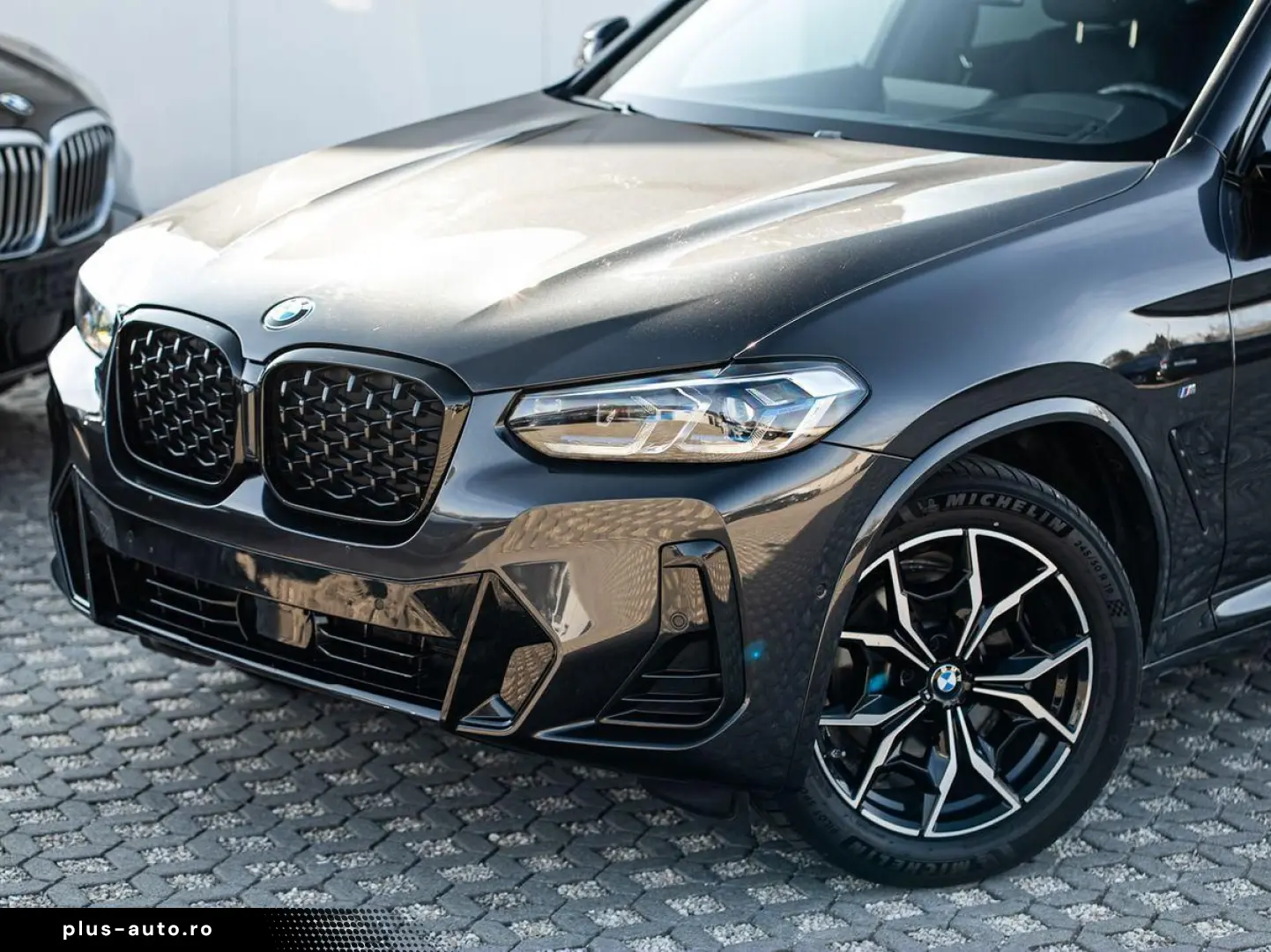 BMW X4 xDrive20i M-Sport UNFALL AHK PANO ACC KoZg Hu