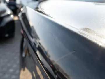 BMW X4 xDrive20i M-Sport UNFALL AHK PANO ACC KoZg Hu