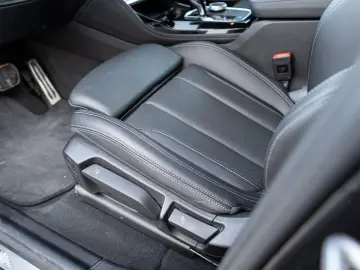 BMW X4 xDrive20i M-Sport UNFALL AHK PANO ACC KoZg Hu