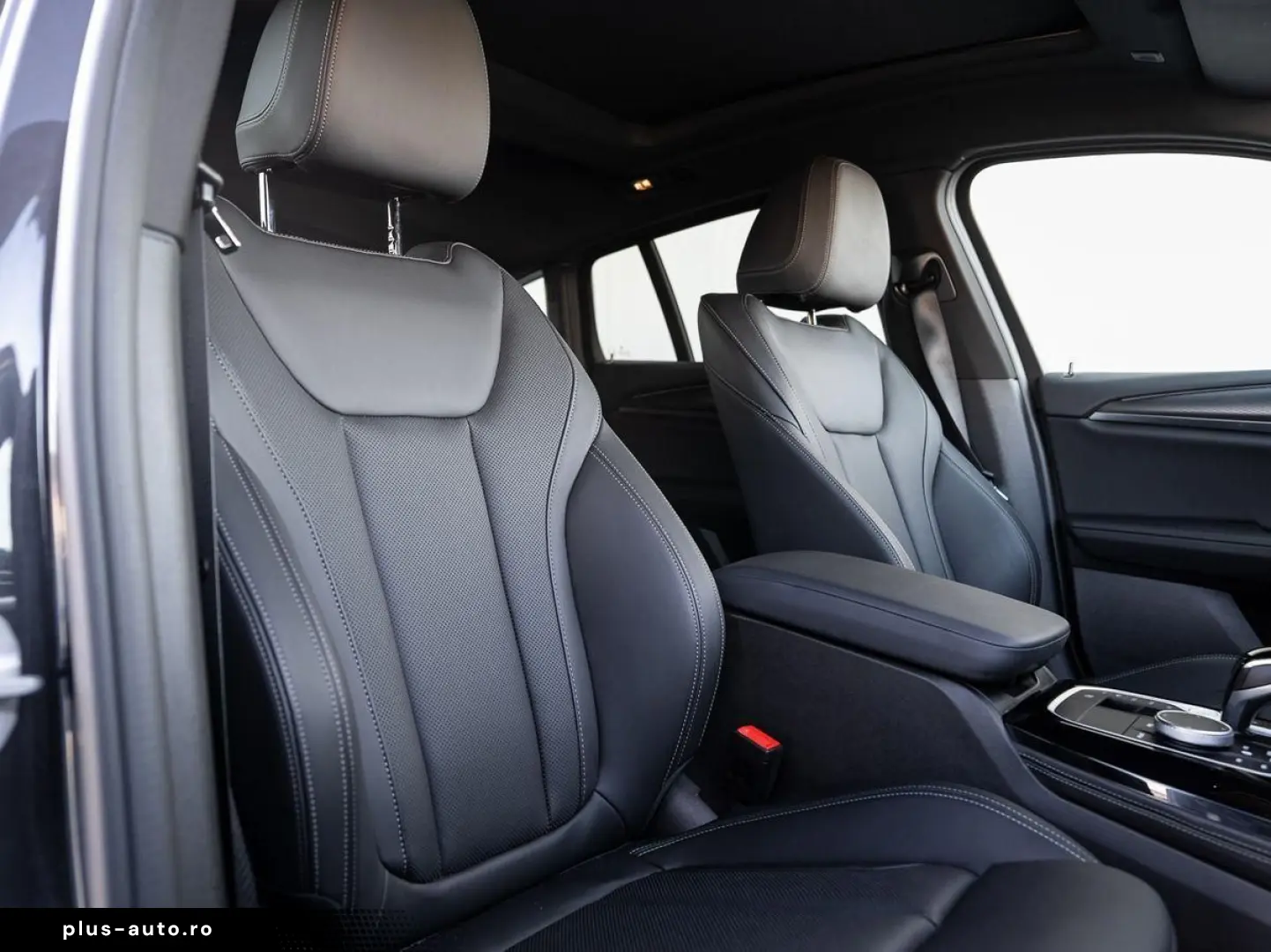 BMW X4 xDrive20i M-Sport UNFALL AHK PANO ACC KoZg Hu