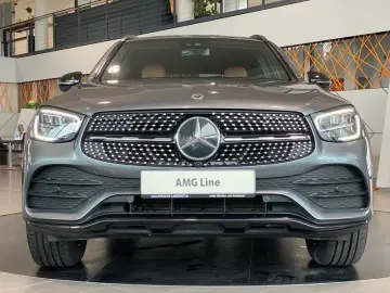 MERCEDES-BENZ GLC 300de AMG
