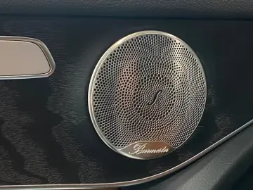 MERCEDES-BENZ GLC 300de AMG