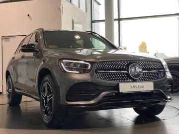MERCEDES-BENZ GLC 300de AMG