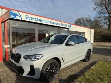 BMW X4 xDrive 30 d M Sport  PANO AHK HEAD-UP HARMAN