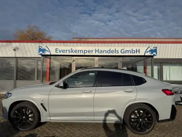 BMW X4 xDrive 30 d M Sport  PANO AHK HEAD-UP HARMAN