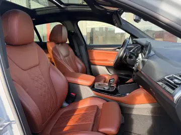 BMW X4 xDrive 30 d M Sport  PANO AHK HEAD-UP HARMAN