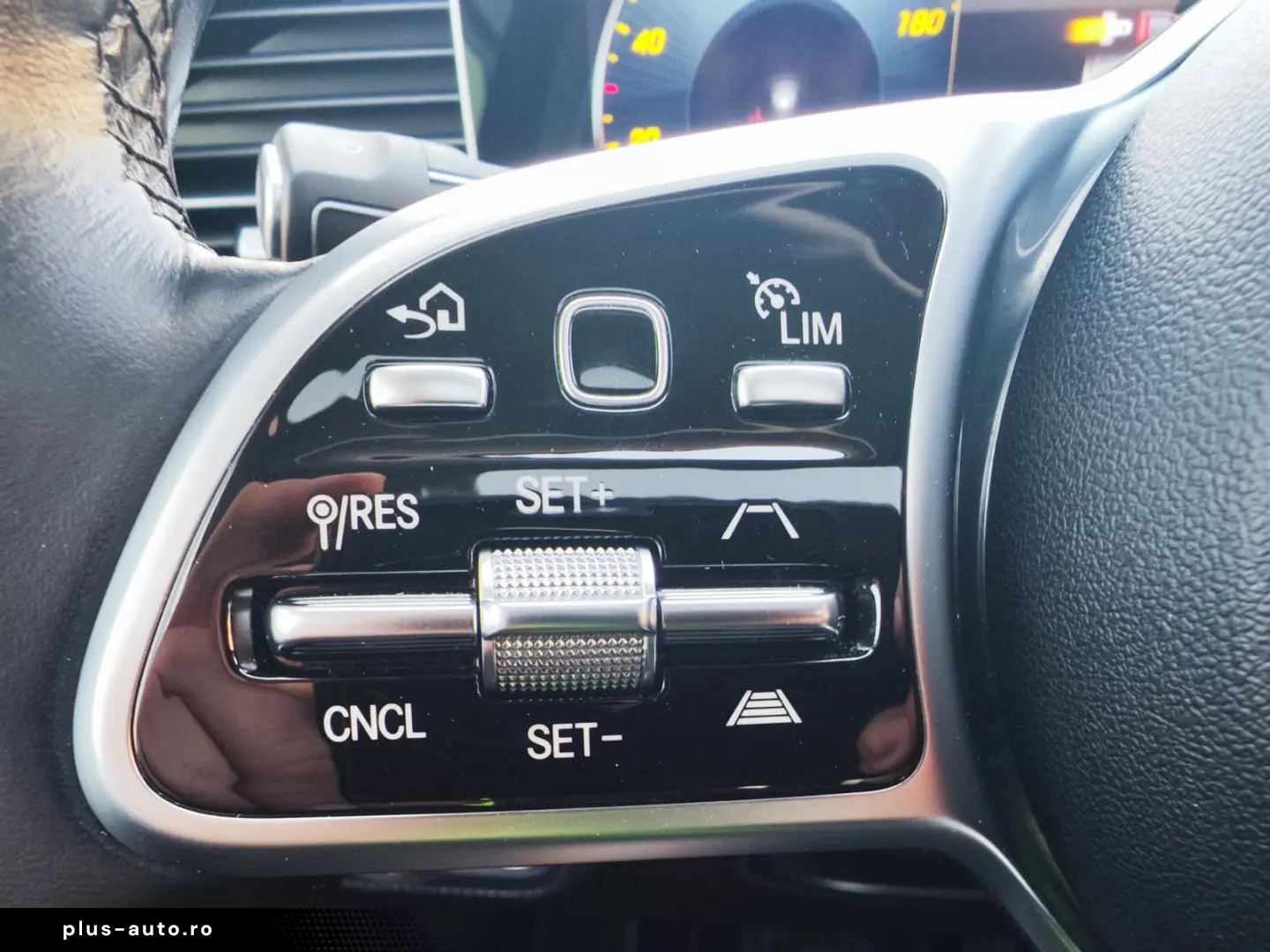 Mercedes-Benz GLE 350 de 4MATIC 9G-TRONIC AMG Line