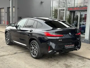 BMW X4 xDrive20i M-Paket Aut.   AHK   Pano   19