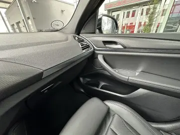 BMW X4 xDrive20i M-Paket Aut.   AHK   Pano   19