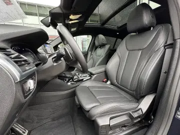 BMW X4 xDrive20i M-Paket Aut.   AHK   Pano   19