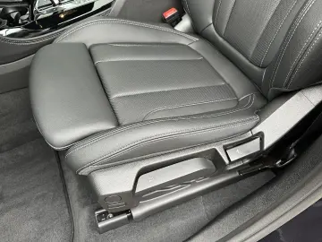 BMW X4 xDrive20i M-Paket Aut.   AHK   Pano   19