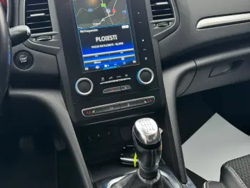 Renault Megane 2017 1.6