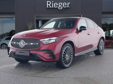 MERCEDES-BENZ GLC 300 e 4M AMG