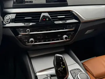 BMW Seria 5 G30 2019