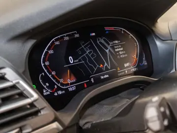 BMW X4 20dMSport Navi HUD Laserlicht RFK eSitze Lede