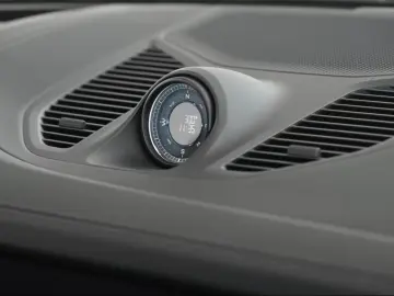 Porsche Cayenne E-Hybrid LUFT PANO HEADUP