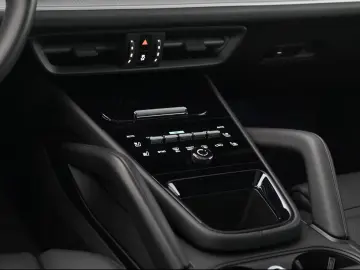 Porsche Cayenne E-Hybrid LUFT PANO HEADUP