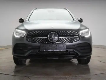 MERCEDES-BENZ GLC 300 e 4Matic
