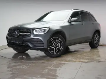 MERCEDES-BENZ GLC 300 e 4Matic