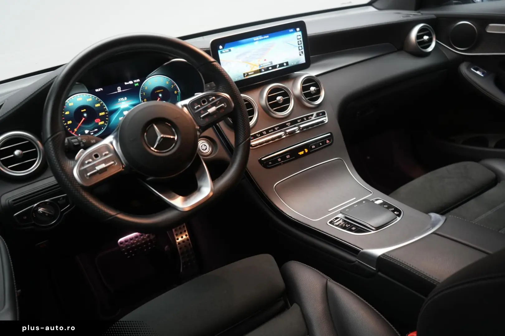 MERCEDES-BENZ GLC 300 e 4Matic