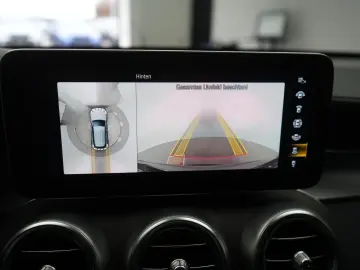 MERCEDES-BENZ GLC 300 e 4Matic