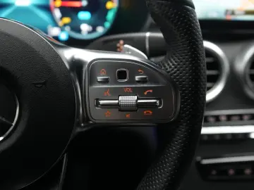 MERCEDES-BENZ GLC 300 e 4Matic