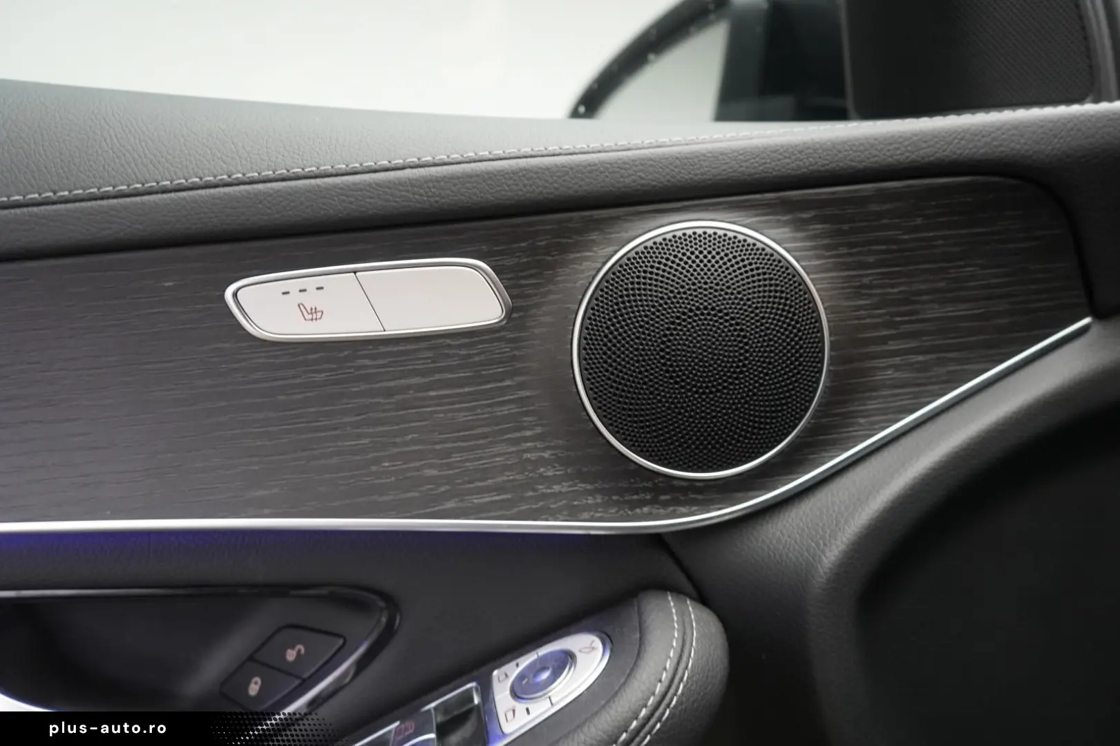 MERCEDES-BENZ GLC 300 e 4Matic