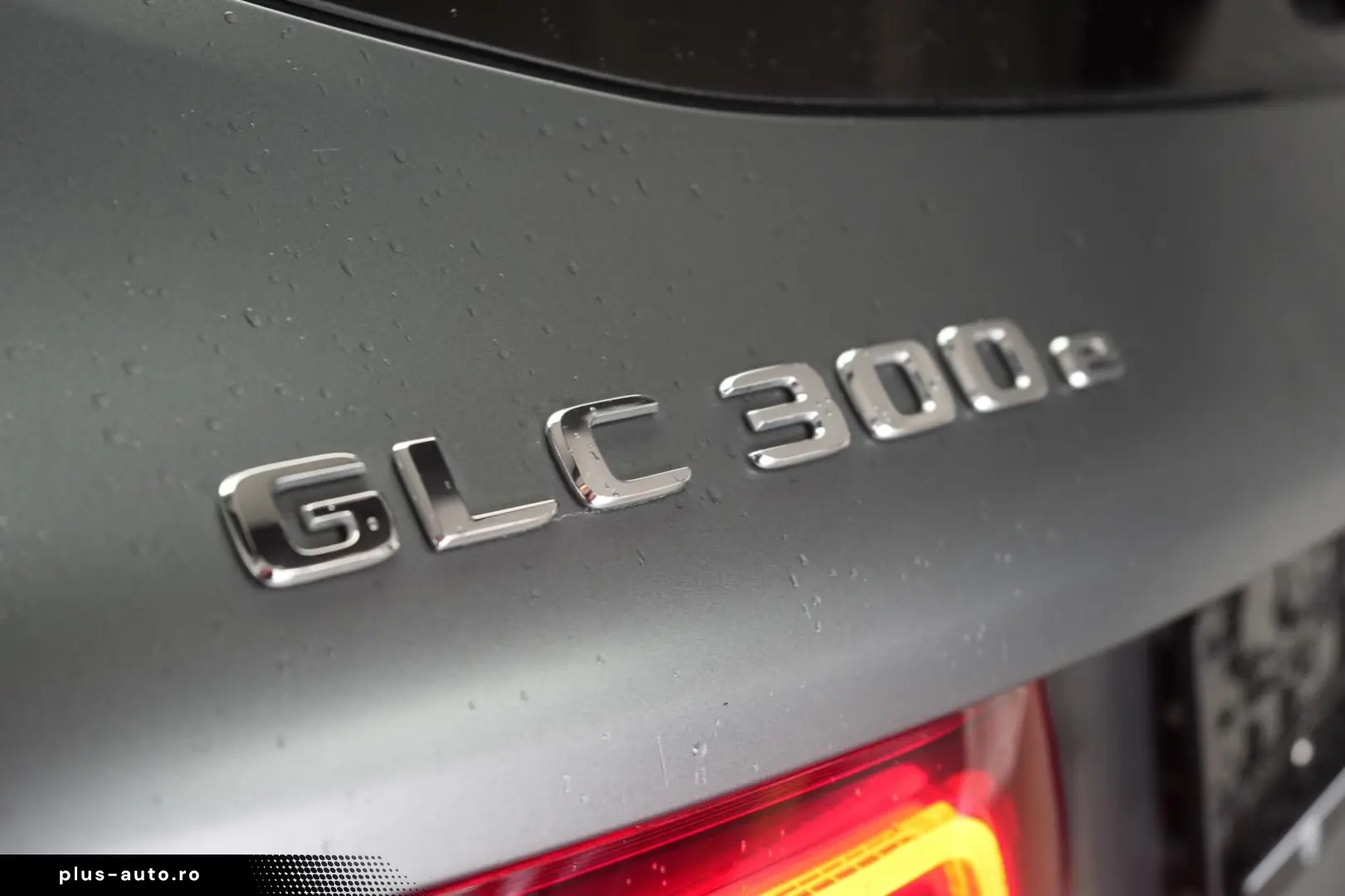 MERCEDES-BENZ GLC 300 e 4Matic