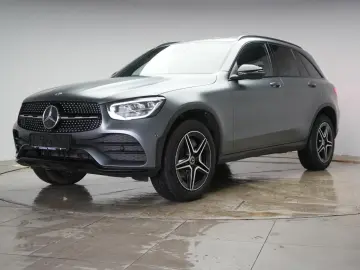 MERCEDES-BENZ GLC 300 e 4Matic