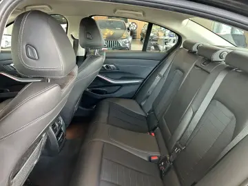 BMW 318 3 Limousine 318 d Sport Advantage