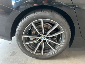 BMW 318 3 Limousine 318 d Sport Advantage