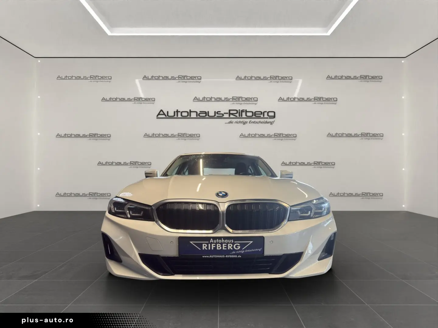 BMW 320 e LIMOUSINE AHK LIVE COCKPIT PLUS