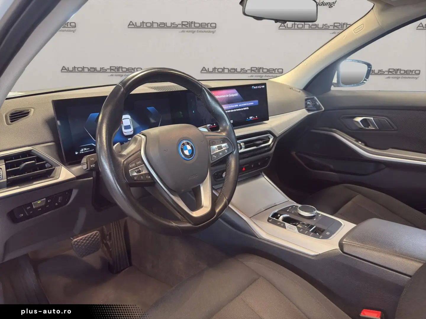 BMW 320 e LIMOUSINE AHK LIVE COCKPIT PLUS