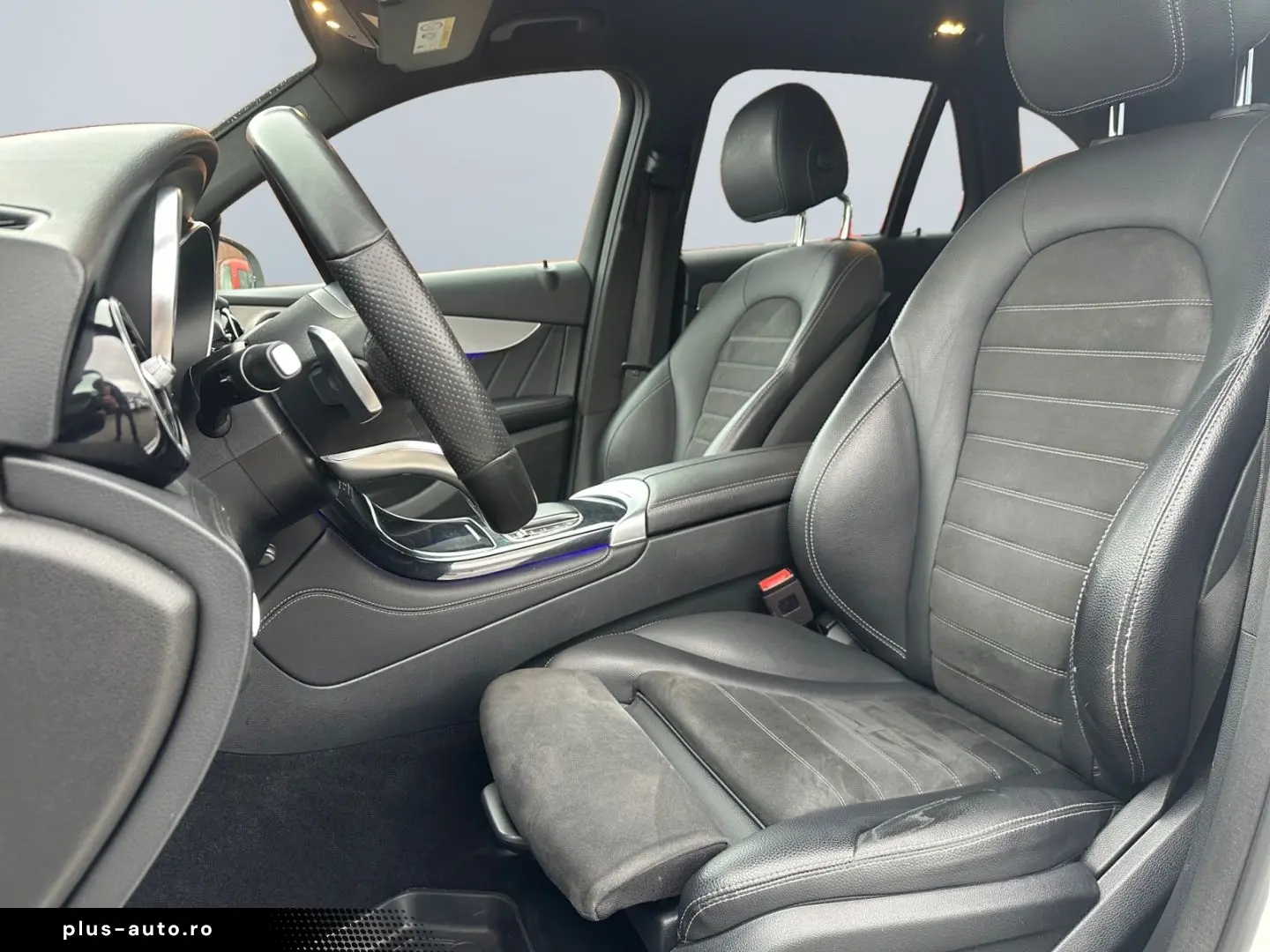 MERCEDES-BENZ GLC 200 4Matic 9G-TRONIC AMG Line